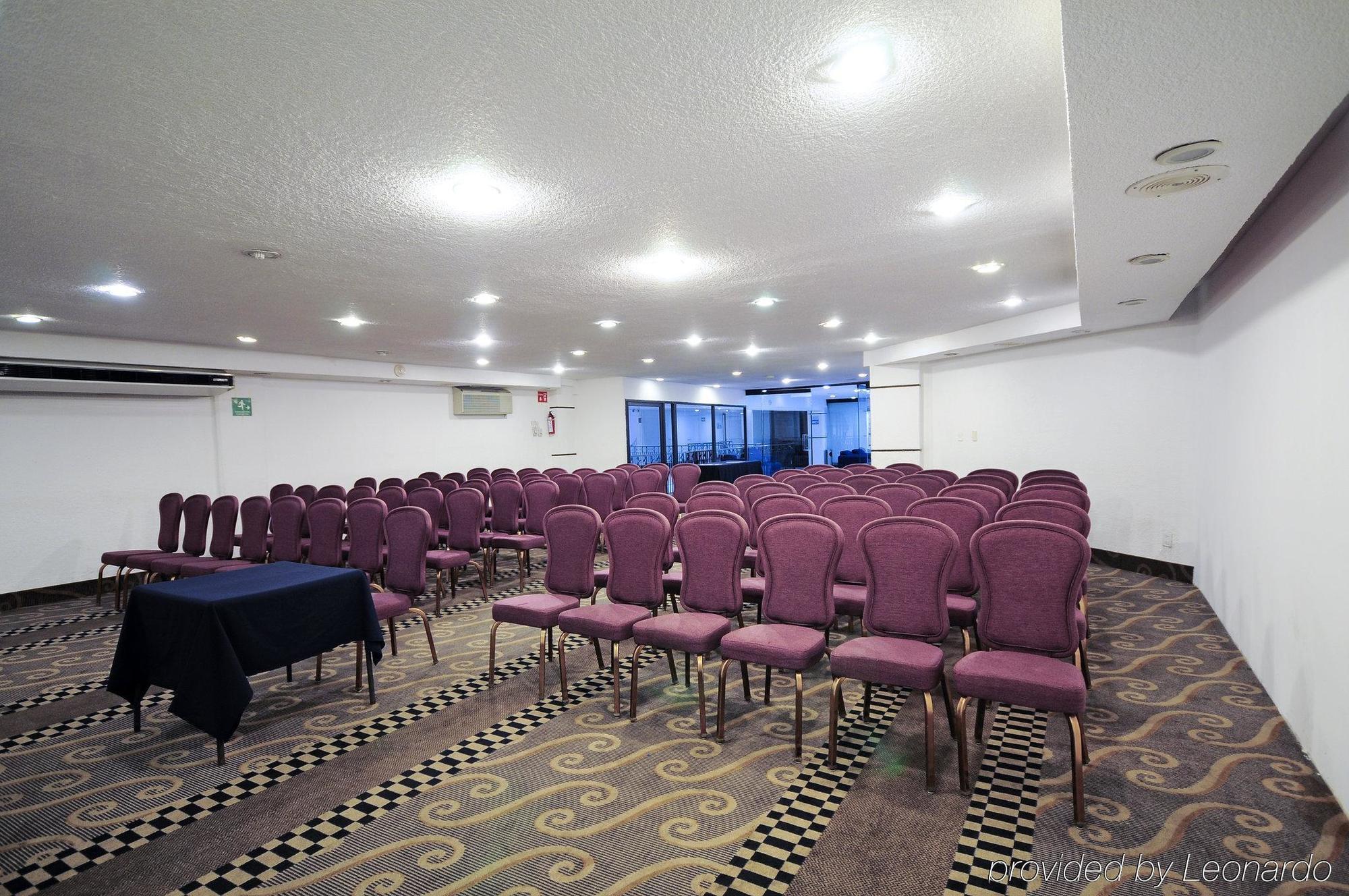 Holiday Inn Express Toluca By Ihg Exteriör bild