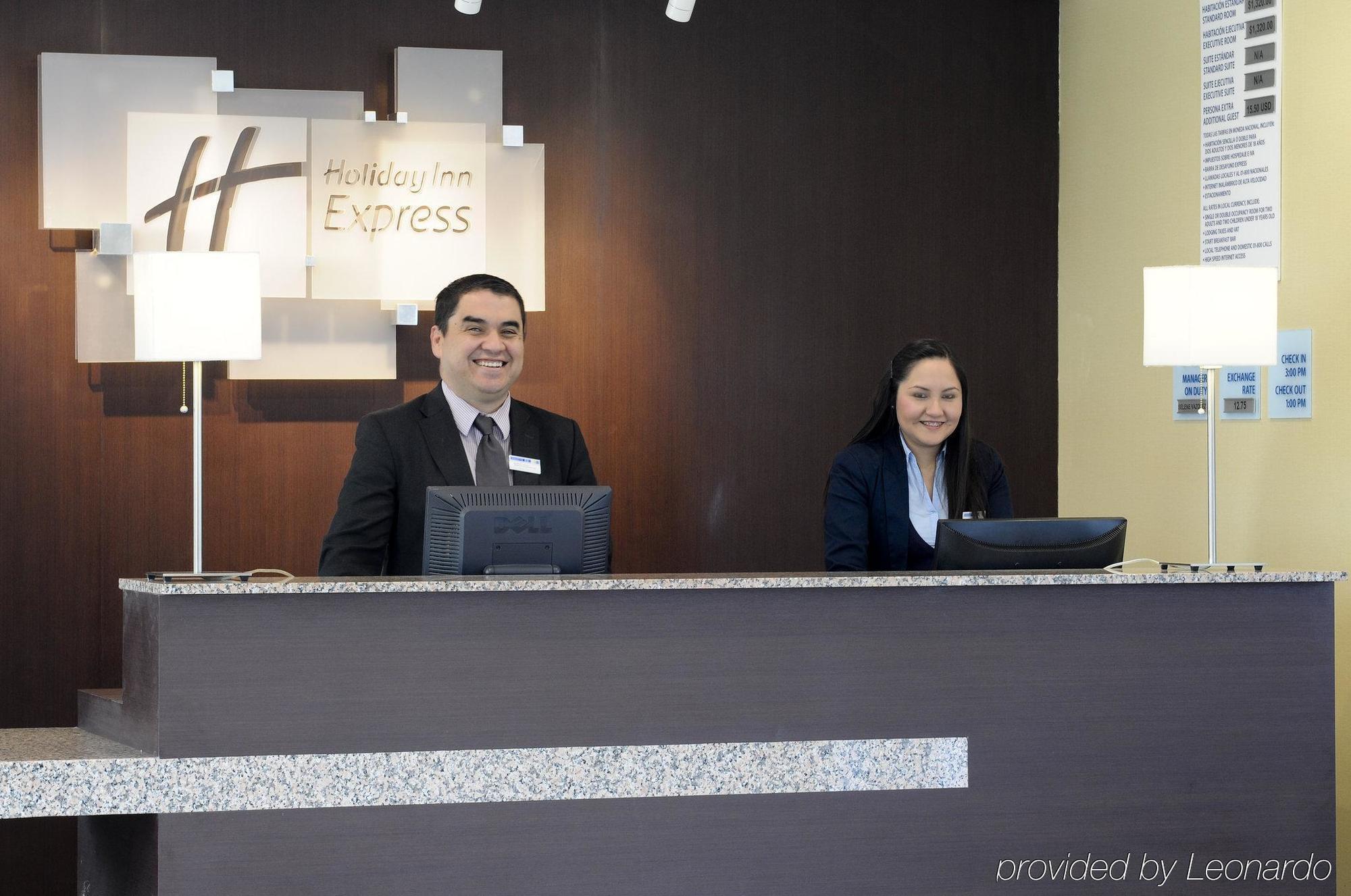 Holiday Inn Express Toluca By Ihg Exteriör bild