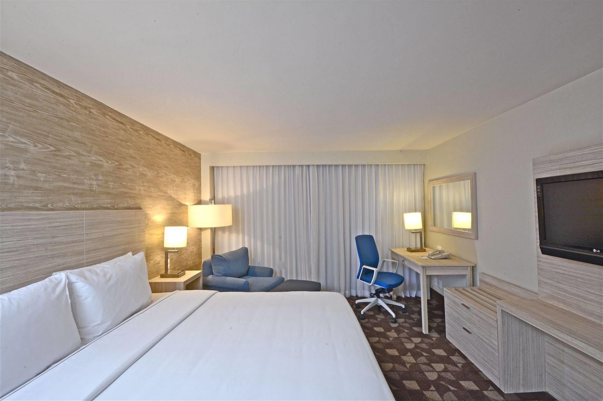 Holiday Inn Express Toluca By Ihg Exteriör bild