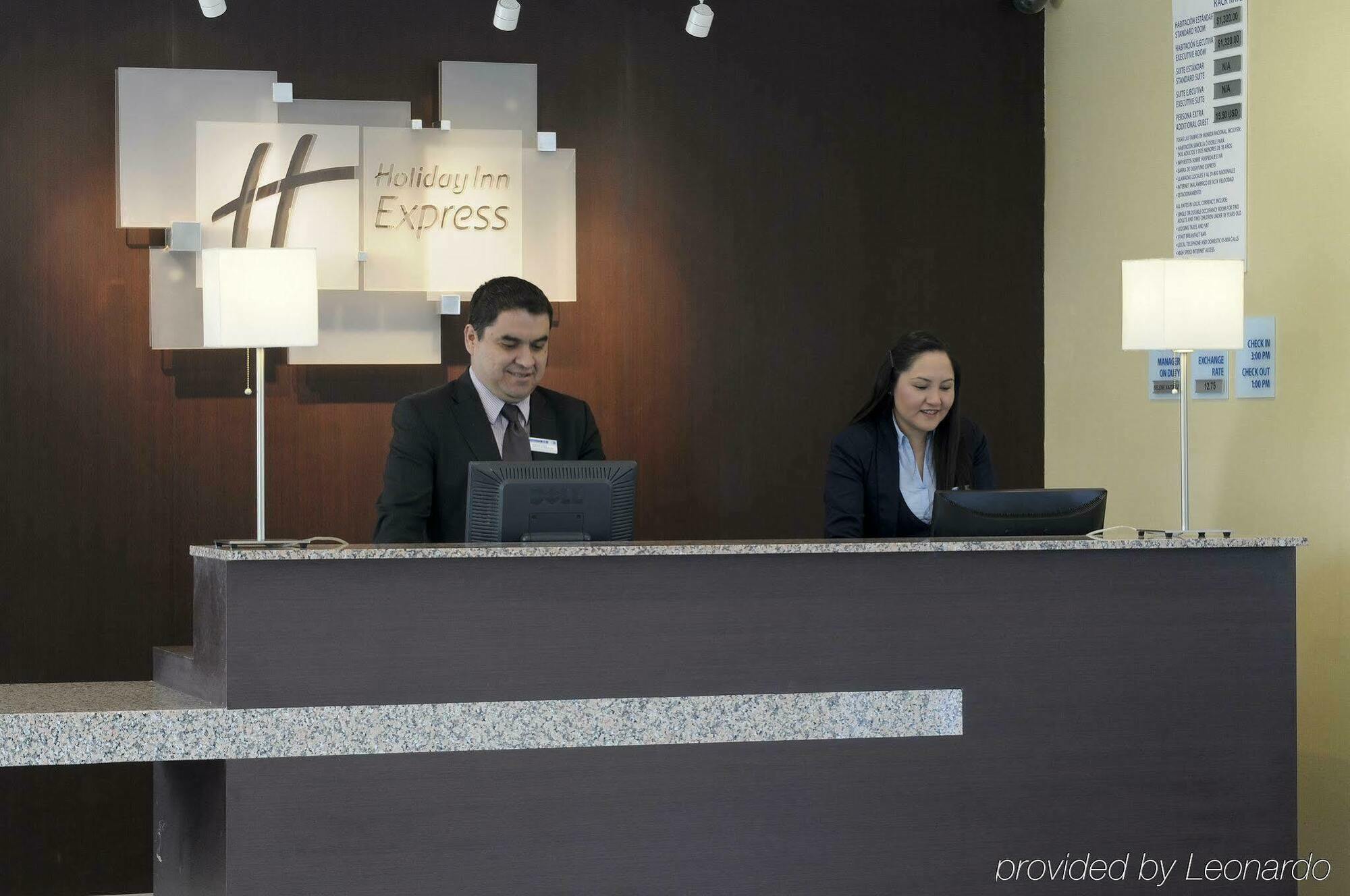 Holiday Inn Express Toluca By Ihg Exteriör bild